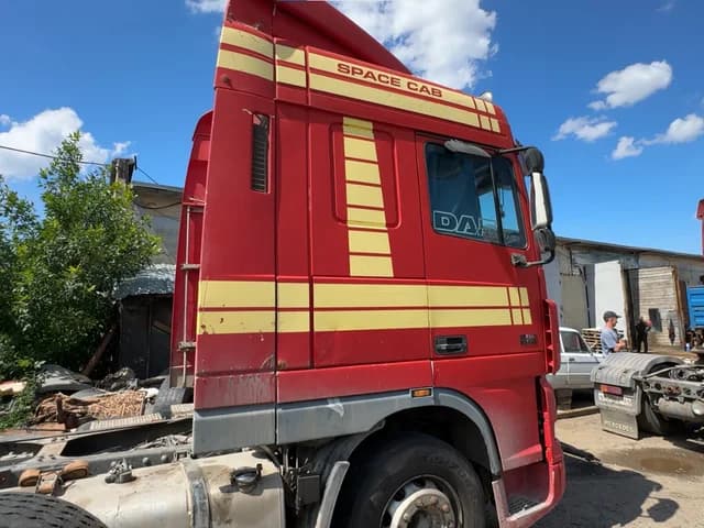 DAF 95XF 2-е поколение: DAF XF95 (2001–2005) 2004