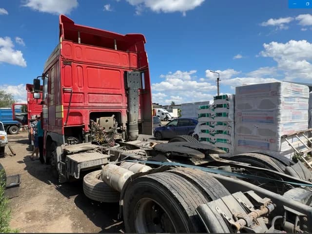 DAF 95XF 2-е поколение: DAF XF95 (2001–2005) 2004
