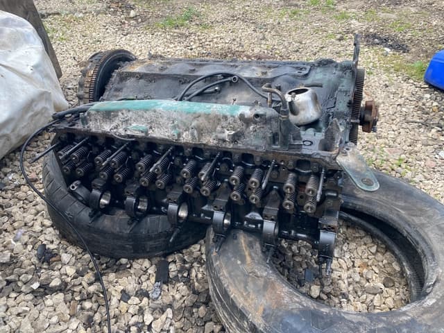  Двигатель D12A Volvo Вольво столбик