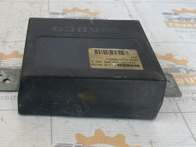 4460553030 Блок управления подвеской