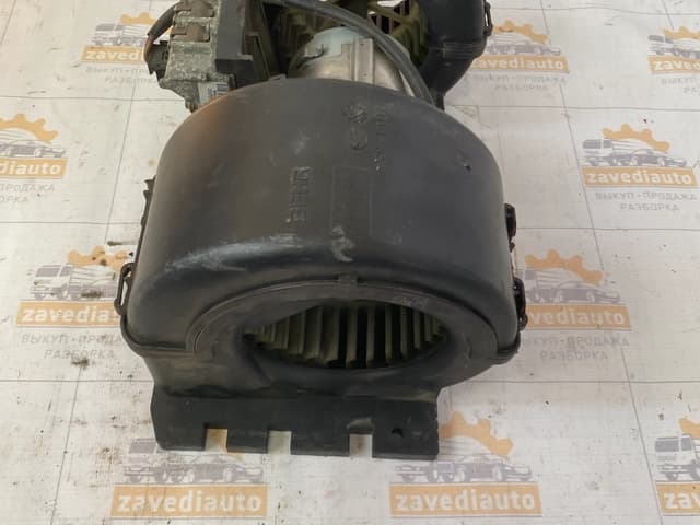Мотор печки MAN TGA TGS TGX TGM TGL с крыльчаткой