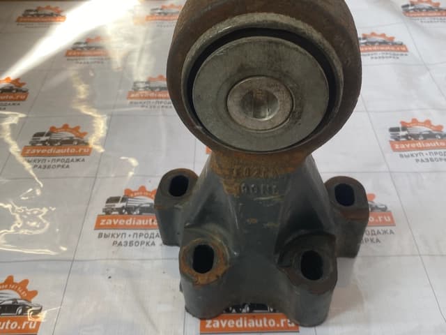 Кронштейн торсиона   DAF 105