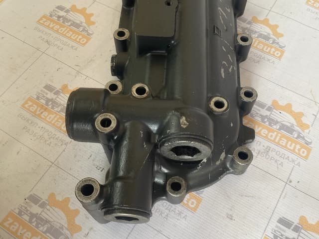 Крышка масляного радиатора мотора Iveco Stralis (01.02-) 504013565