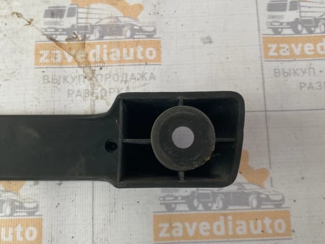 Ручка решетки радиатора центральная DAF 95